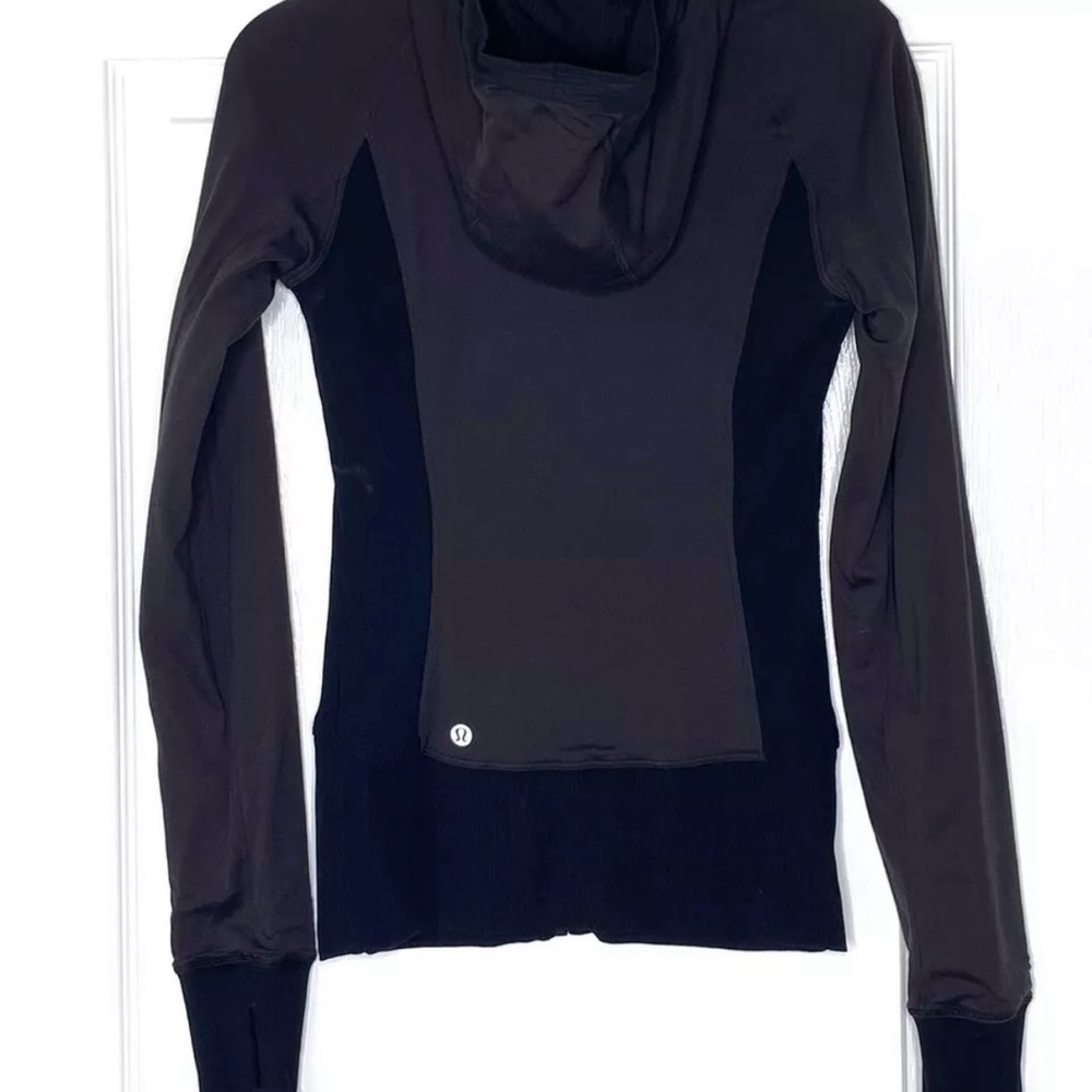 🍋lululemon In Flux Jacket - Picture 7 of 8